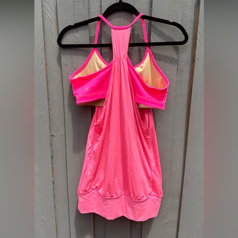 Lululemon No Limits tank